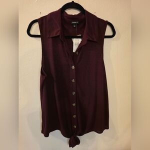 TORRID Women's Sleeveless Plum Buttom Front Tie Top - 1X